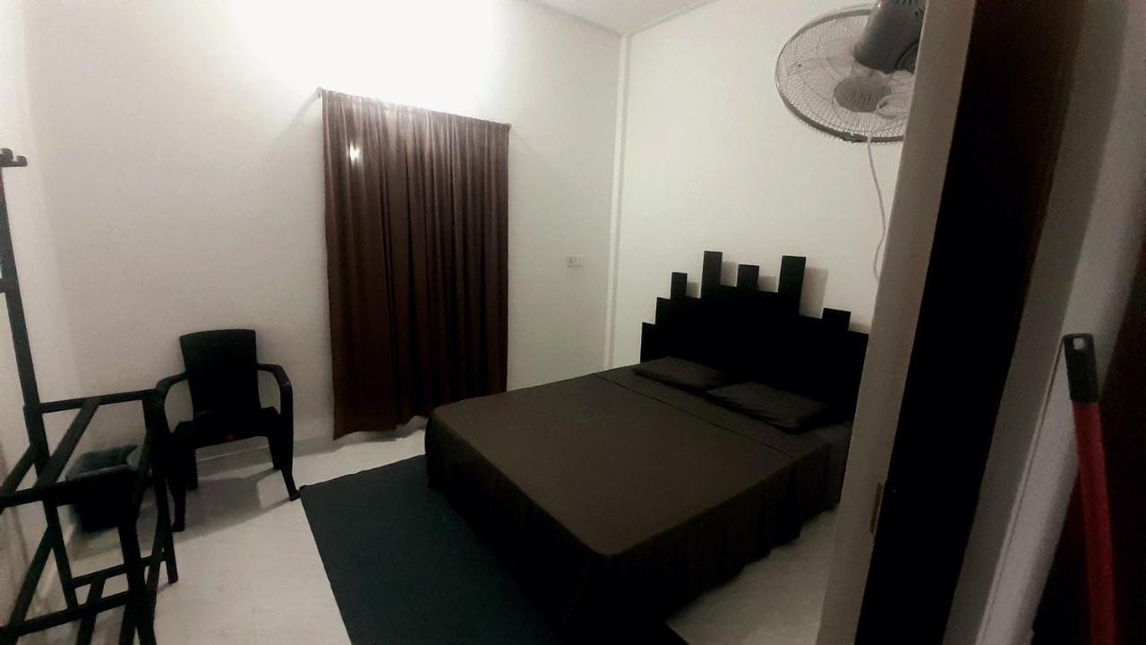 Airport Layover B&B Katunayake Exterior photo